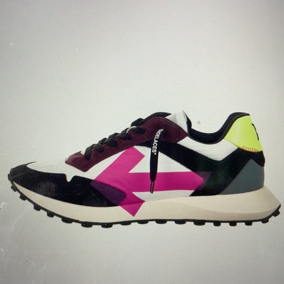 OFF-WHITE C/O VIRGIL ABLOH Arrow Sneakers - Picture 5 of 5